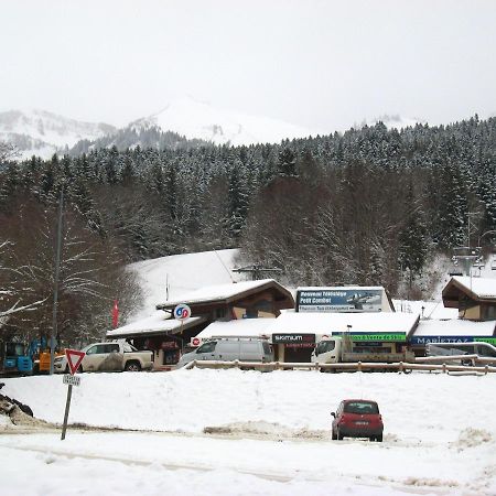 Appartement Au Pied Des Pistes, Avec Vue Sur La Montagne Берне Екстериор снимка