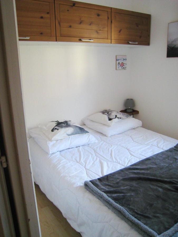 Appartement Au Pied Des Pistes, Avec Vue Sur La Montagne Берне Екстериор снимка