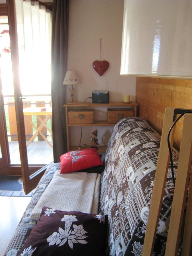 Appartement Au Pied Des Pistes, Avec Vue Sur La Montagne Берне Екстериор снимка