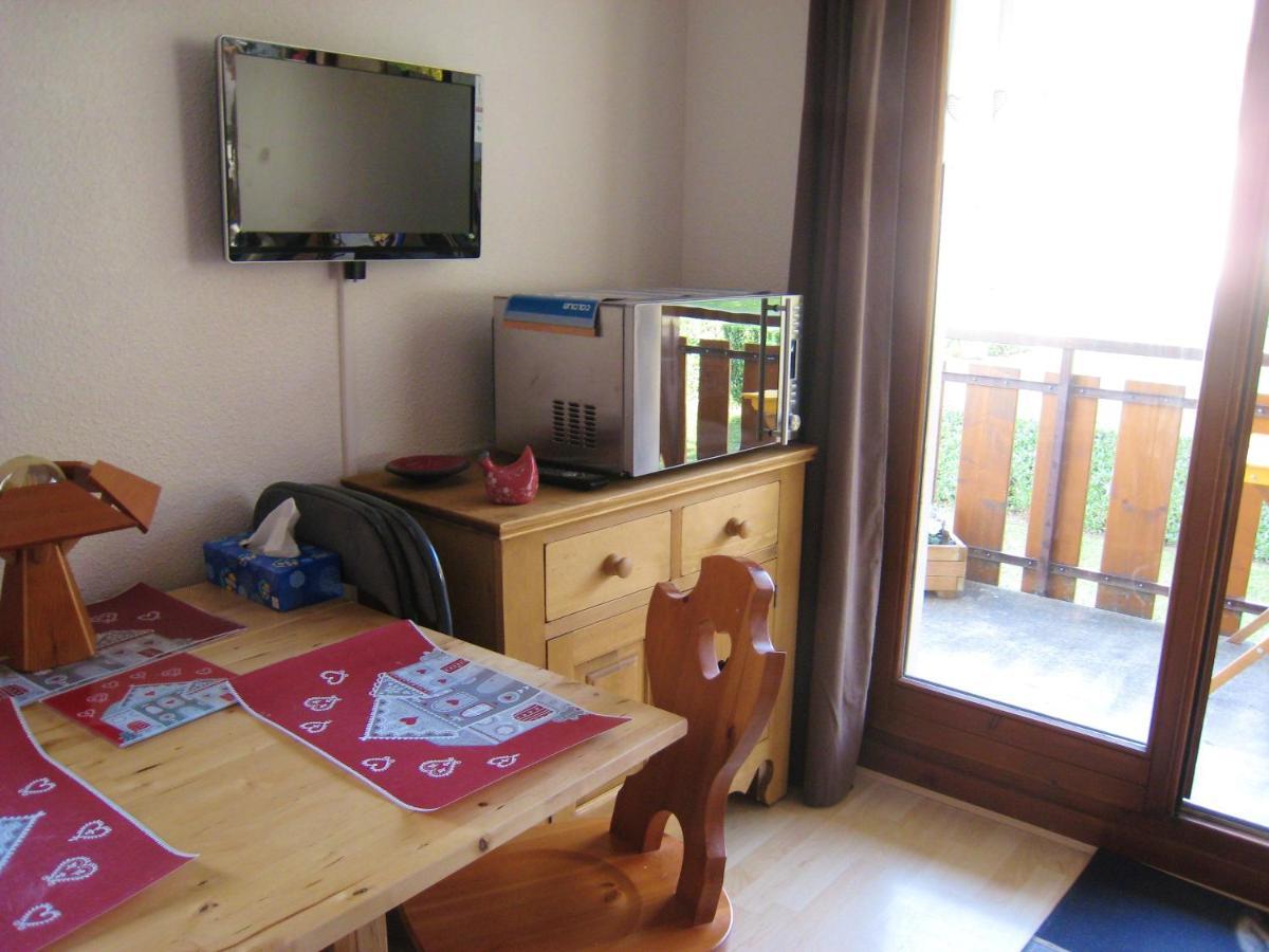 Appartement Au Pied Des Pistes, Avec Vue Sur La Montagne Берне Екстериор снимка